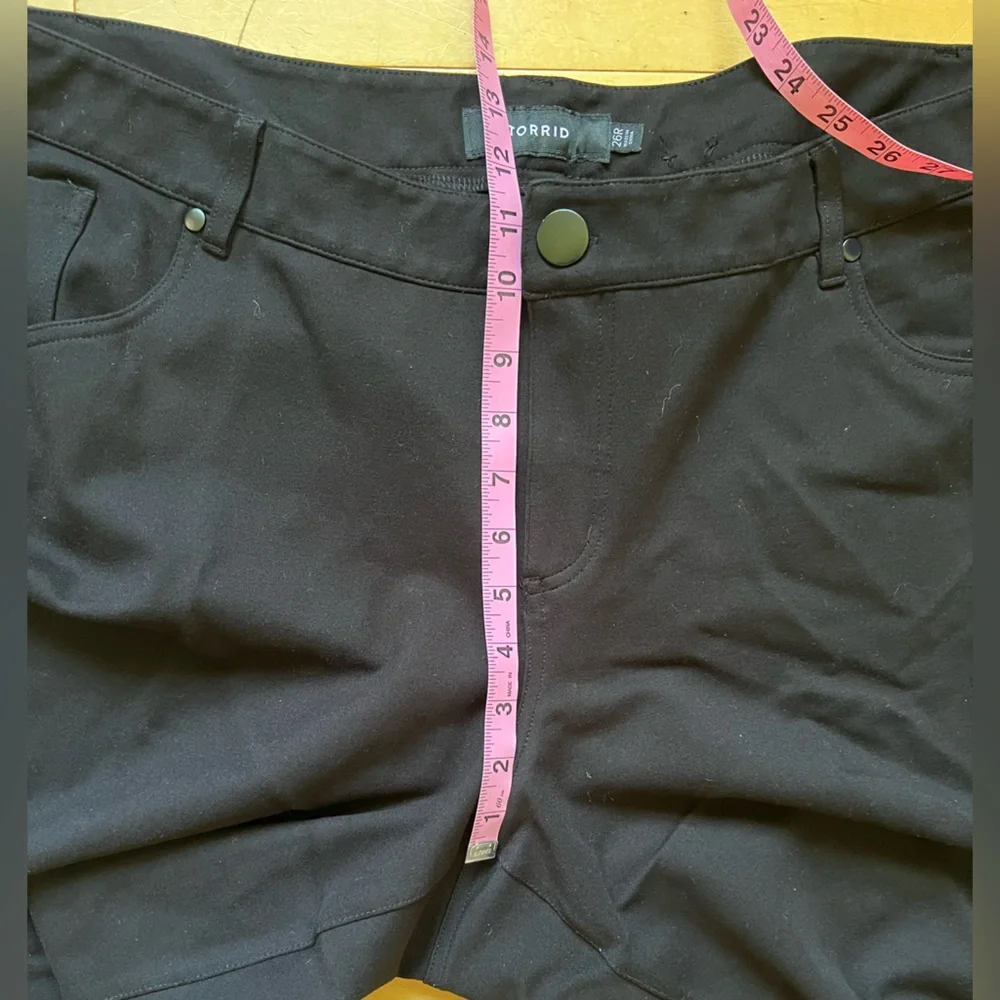 Torrid black skinny stretch pants, sz 26R, office‎ work casual business staple